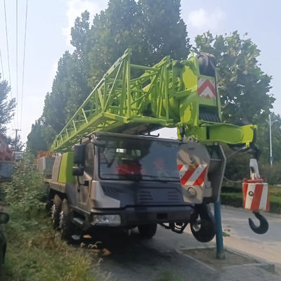 Zoomlion 50 ton vrachtwagen kraan Geavanceerde hydraulische telescoop voor bouwheffen