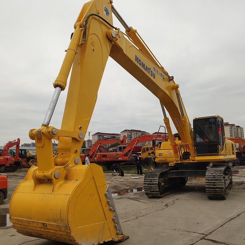 Gebruikte kleine Komatsu graafmachine met originele motor en 0.3m3 emmercapaciteit in Dubai