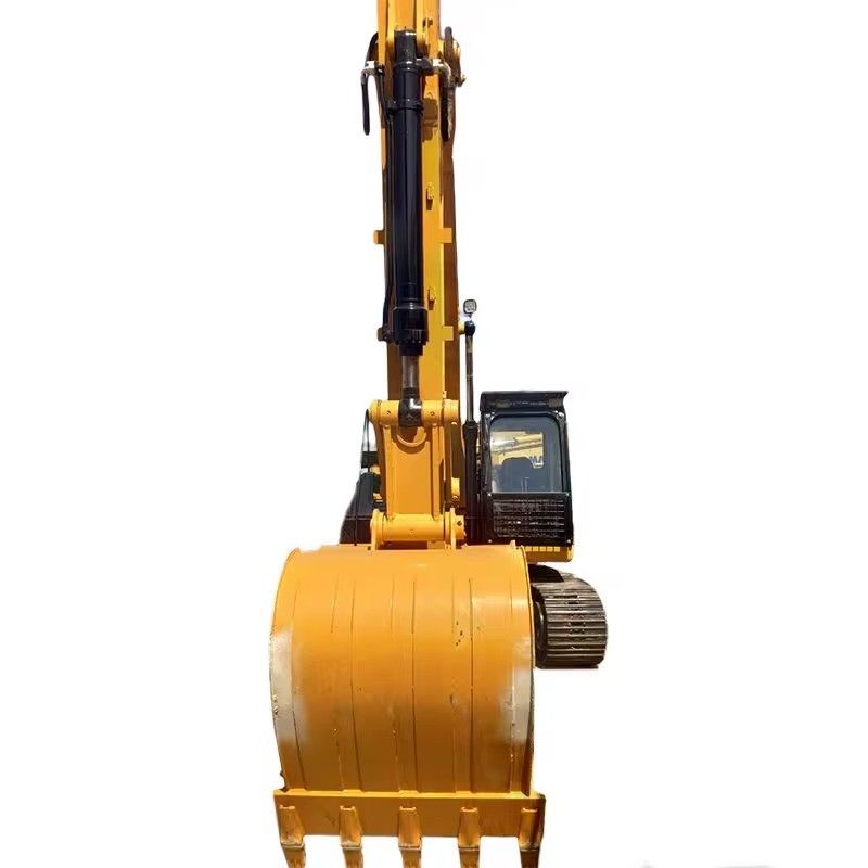 CAT320D2 Gebruikte graafmachine met een emmercapaciteit van 0,8 m3 en originele CAT C6.4ACERT-motor