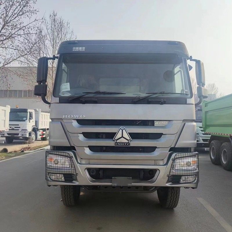 Geen Touch Screen 371 pk of 400 pk Sinotruk Howo 8x4 Tipper Truck Dump Truck voor 40 ton lading