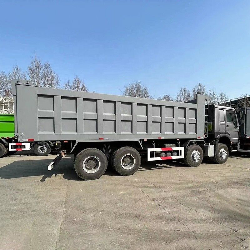 10 Voorwaarts schakelen 2023 Sinotruk Howo 8x4 Tipper Truck Dump Truck met zware motor