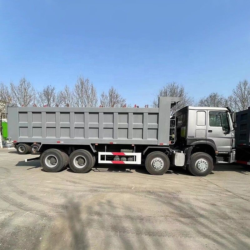 10 Voorwaarts schakelen 2023 Sinotruk Howo 8x4 Tipper Truck Dump Truck met zware motor