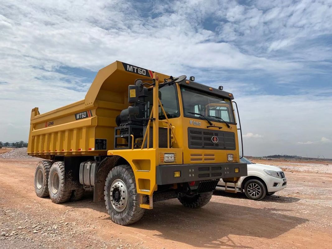 2 Achterwaarts schakelen MT60 MT86 MT106 Mijnbouwtruck 6X4 60-70 Tonnen Nutteload Off Road Tipper Truck