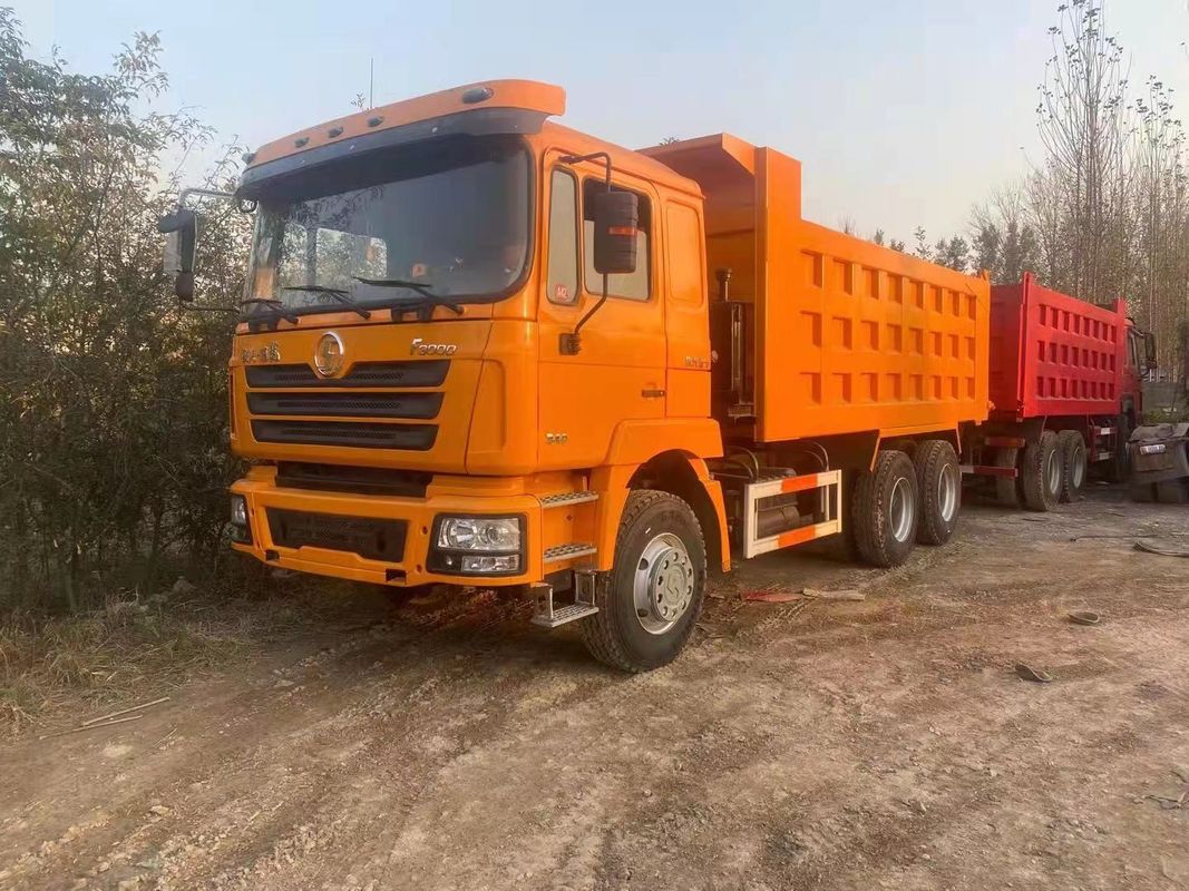 8L motorcapaciteit Zware Shacman F3000 dumptruck voor het laden van bouwmaterialen