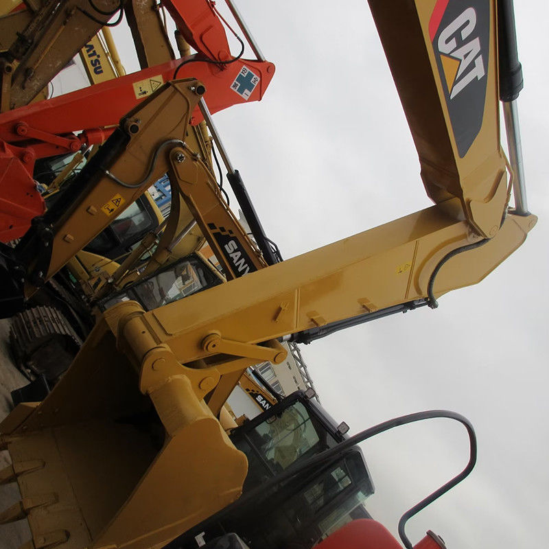Goedkope gebruikte Cat 320D2 graafmachine uit Japan met 105x135 mm cilinderboring x slag