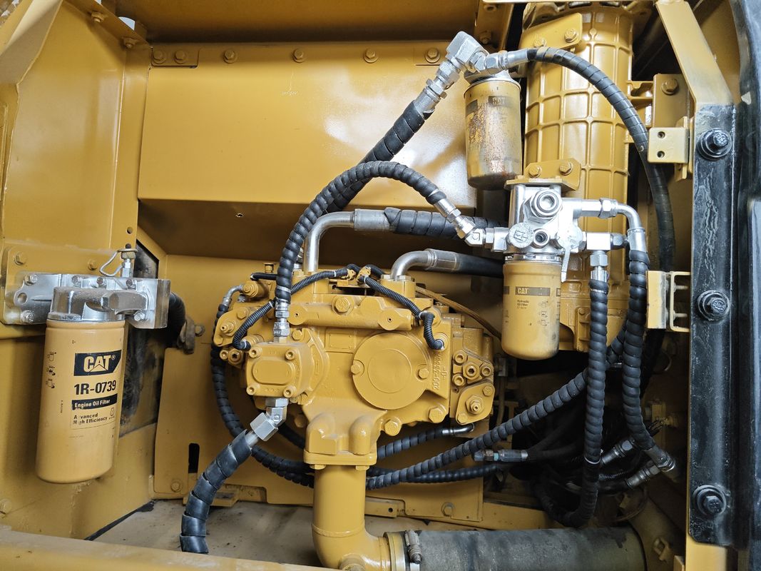 20 ton motor excavator machine met een hoog werkend rendement en KYB hydraulische pomp