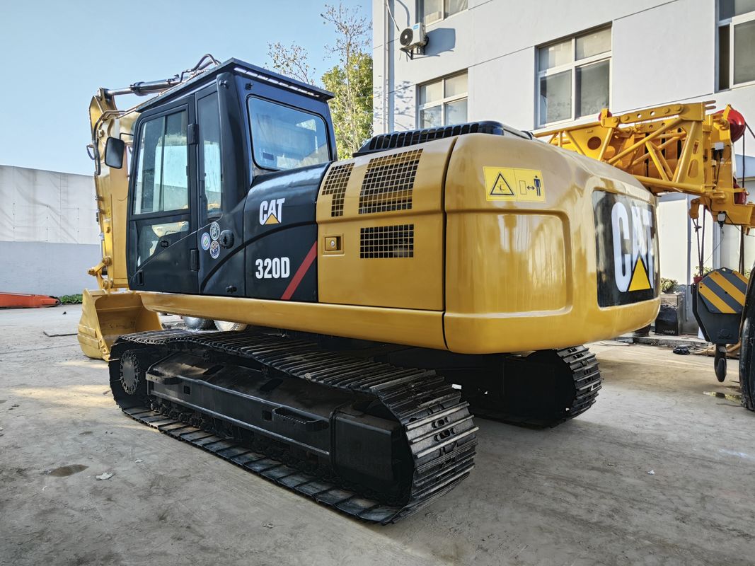 Gebruikte CAT 320d graafmachine met eenvoudig onderhoud en krachtige prestaties tegen betaalbare prijzen