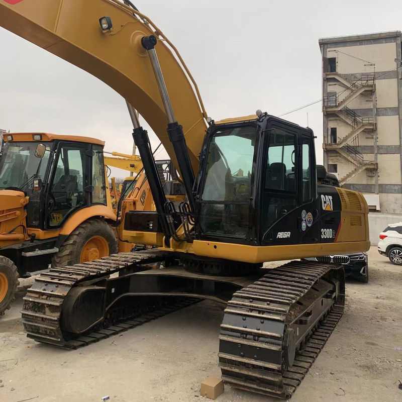 Cat 330 graafmachine met 5700 boom lengte en hydraulische klep Kawasaki in goede staat