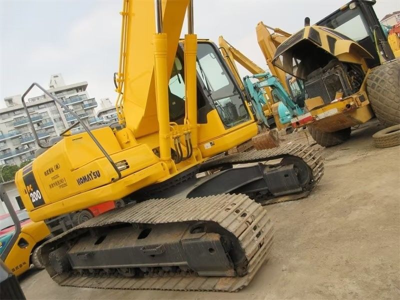 Bucket 0.9CBM Komatsu Gebruikte graafmachine PC 200 Duim Zware apparatuur voor zwaar werk