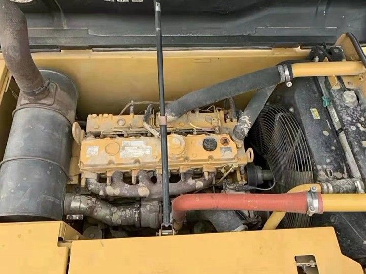 Kawasaki Hydraulische cilinder gebruikte Cat 320D Crawler Graafmachine met 1,1m3 emmercapaciteit