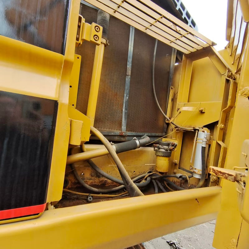 CAT 325BL Gebruikte graafmachine van 25 ton met een emmercapaciteit van 2 m3 en CAT-hydraulische klep
