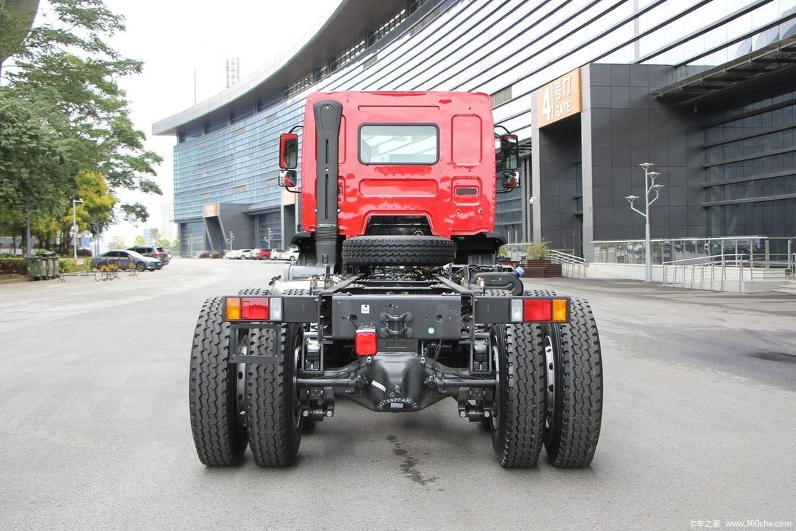 6x4 Dongfeng Dump Truck 300 pk voor de bouw Afmetingen L x W x H mm 5921*7895*2545mm