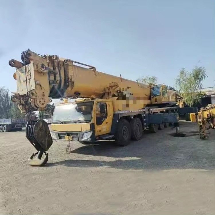 400 ton QAY400 Telescopische terreinkraan voor het opheffen van bouwgoederen in de open lucht
