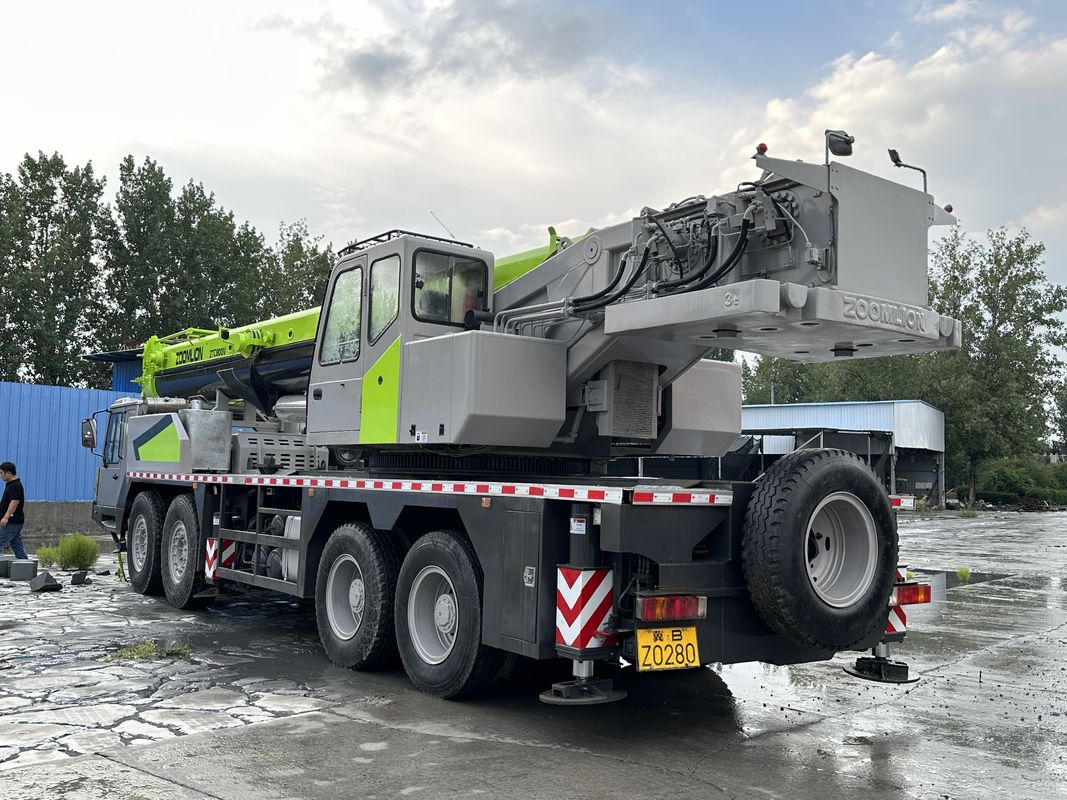 Gebouw in goede staat 80 ton Zoomlion kraan Truck Gebruikte kraan Max. Lifting hoogte Andere