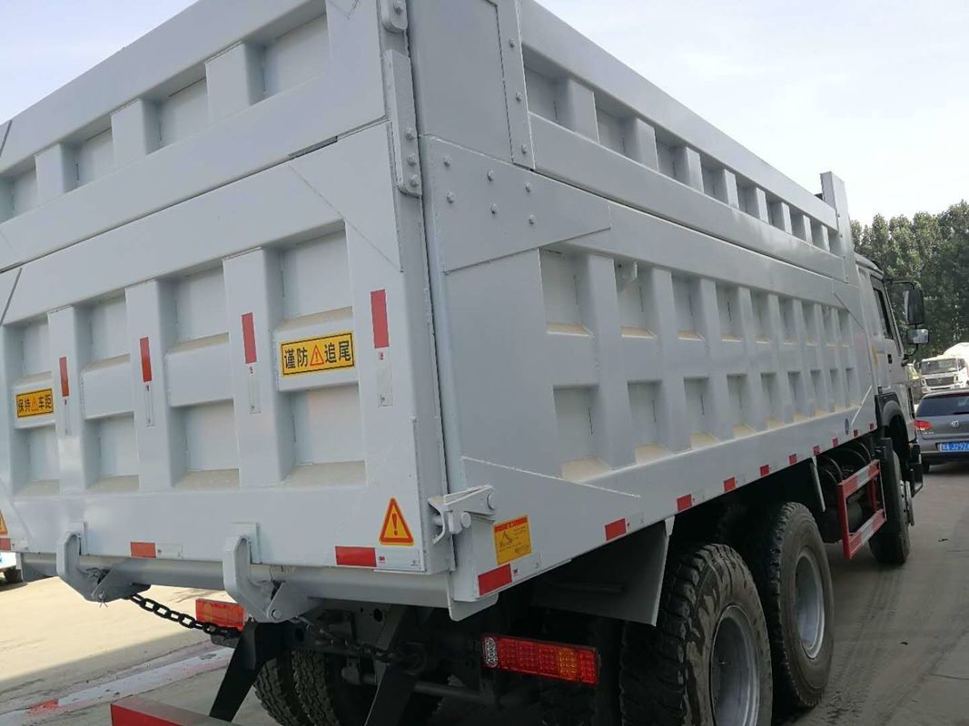 Normale bestuurdersstoel Zware vrachtwagen Sino Sinotruk Howo 371hp 6x4 8x4 Tipper Gebruikte dumptrucks