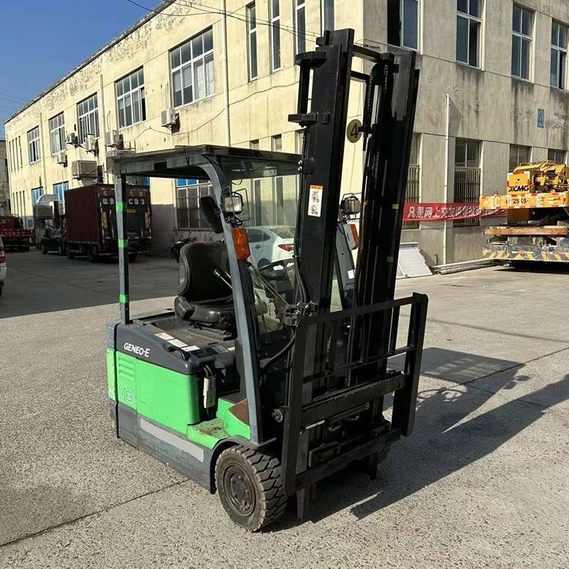 Elektrische vorkheftruck met vierwielaandrijving van 1,8 ton, 3 ton en 5 ton met dieselmotor