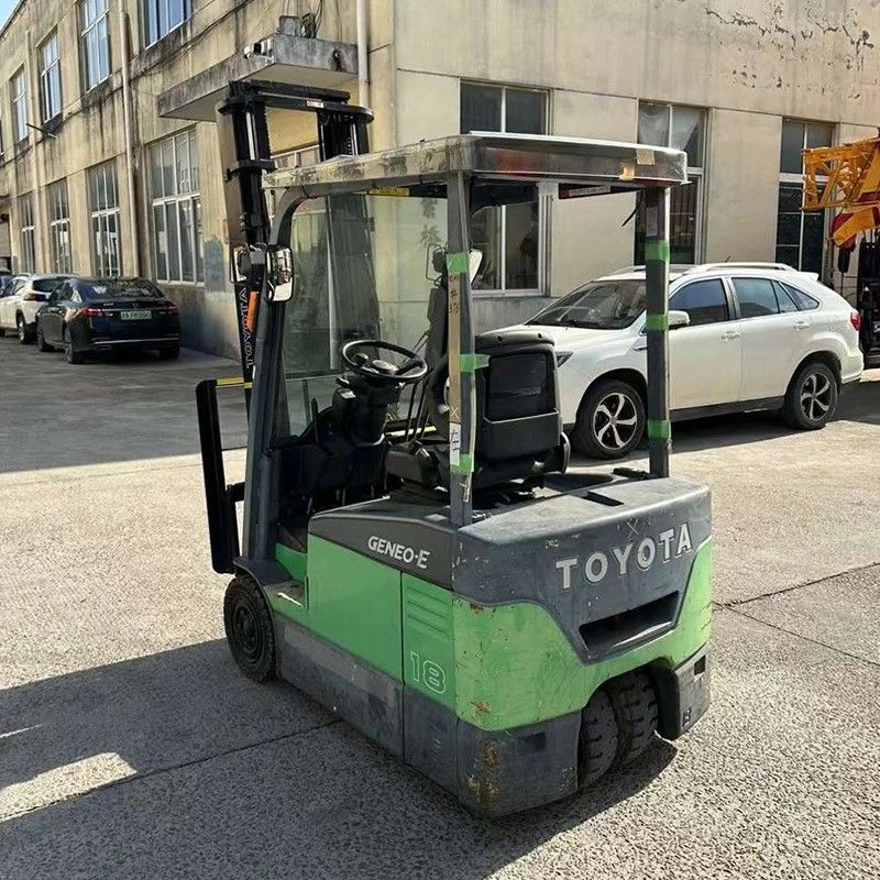 Elektrische vorkheftruck met vierwielaandrijving van 1,8 ton, 3 ton en 5 ton met dieselmotor