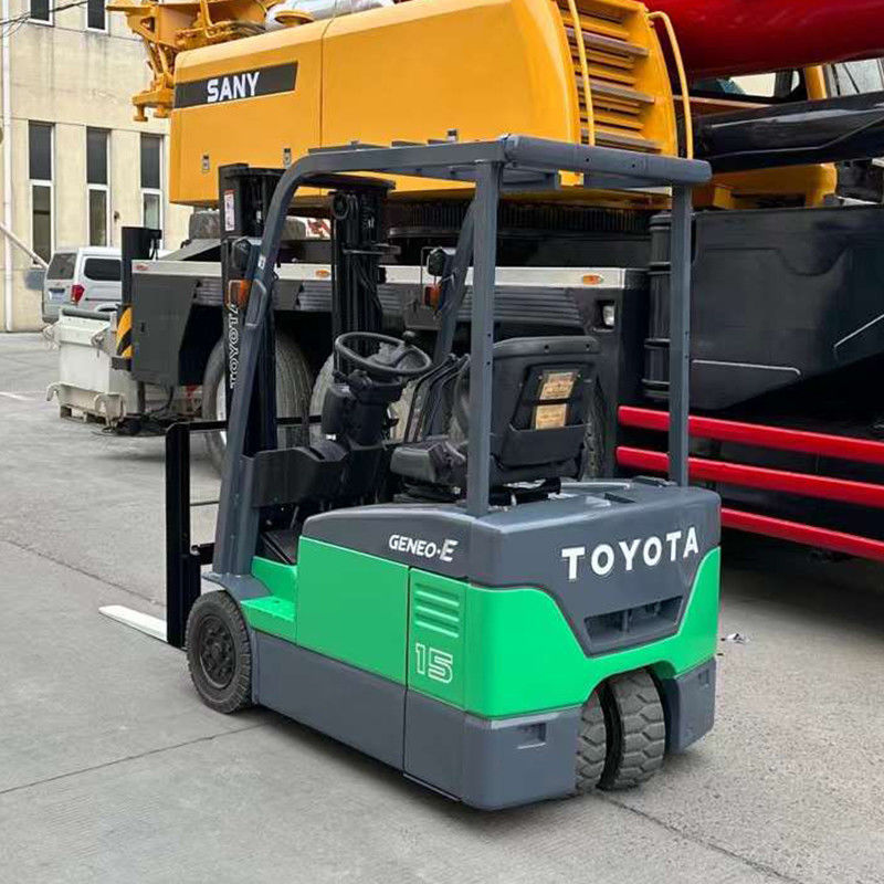 Elektrische vorkhefbelasting 1,5 ton 1070 mm Vorklengte Toyota Gebruikte mobiele vorkhef