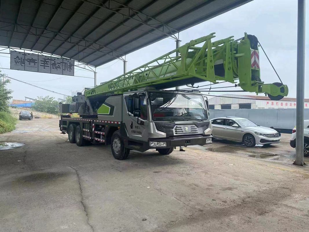 Zoomlion mobiele kraan vrachtwagen 25T Gebruikte kraan met maximaal 25TON.