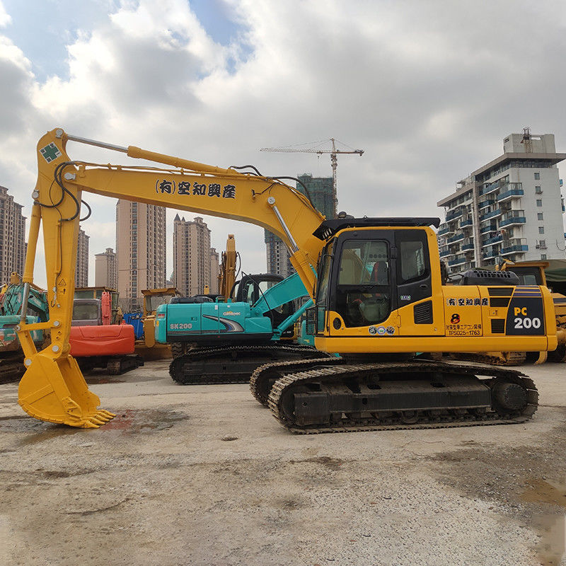 20 ton Komatsu PC200-8 Gebruikte graafmachine met 90% hydraulische klep