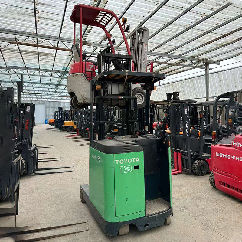 Verkoop 105 ton elektrische diesel vorkheftruck met niet-glijdende terreinband en 150m vorkbreedte