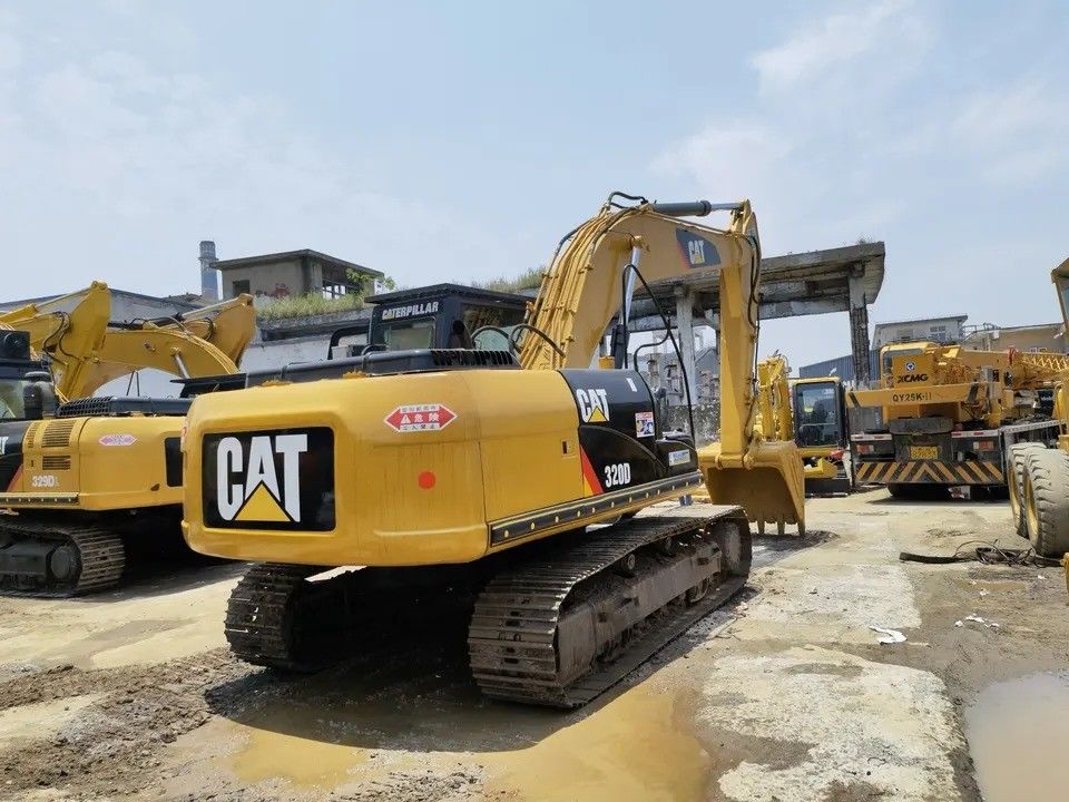 2021 Gebruikte Caterpillar-graafmachine CAT 320D2 Crawler-graafmachine 20 ton werkgewicht