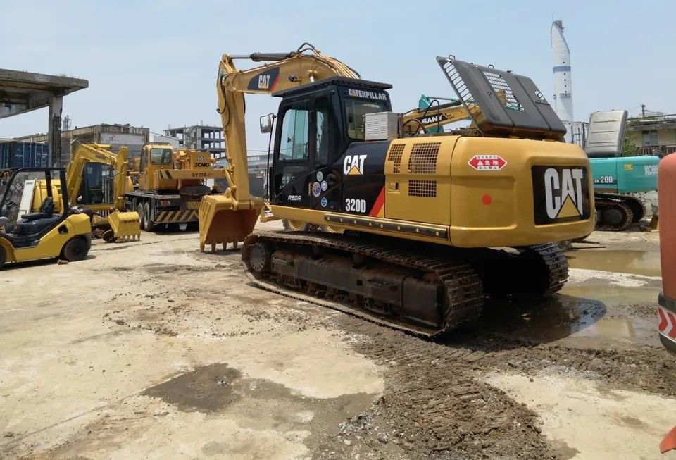 2021 Gebruikte Caterpillar-graafmachine CAT 320D2 Crawler-graafmachine 20 ton werkgewicht