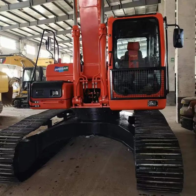 Maximaal graafradius 10705 mm 110 kw Goede staat Doosan DX225 LC Crawler Digger Excavator