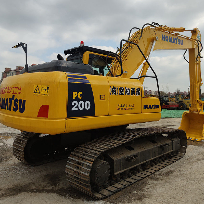 Komatsu PC200-8 graafmachine 20 ton graafmachine met een maximale graafdiepte van 6620 mm