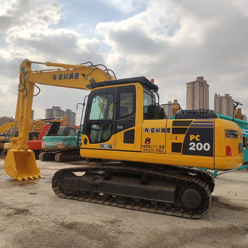 Komatsu PC200-8 graafmachine 20 ton graafmachine met een maximale graafdiepte van 6620 mm