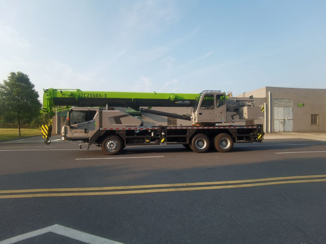 41m kraanmachine op Zoomlion Truck Gebruikte Boom Truck kraan met 2001-4000 werkuren
