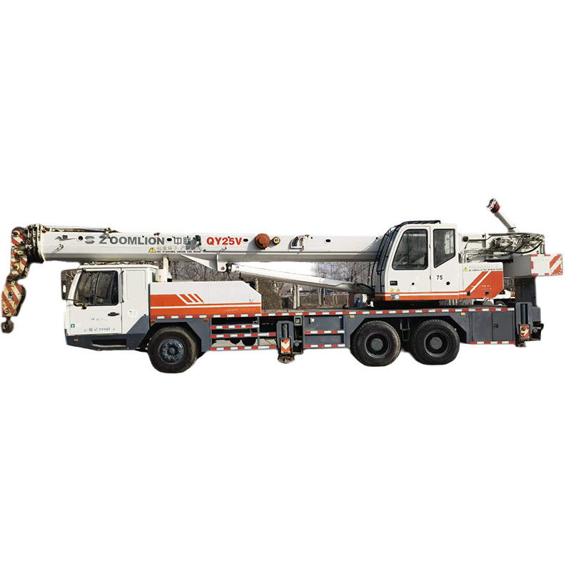 Witte 39m Super Crane Machine 25 Ton Truck Crane Zoomlion QY25V Gebruikte mobiele Truck Crane