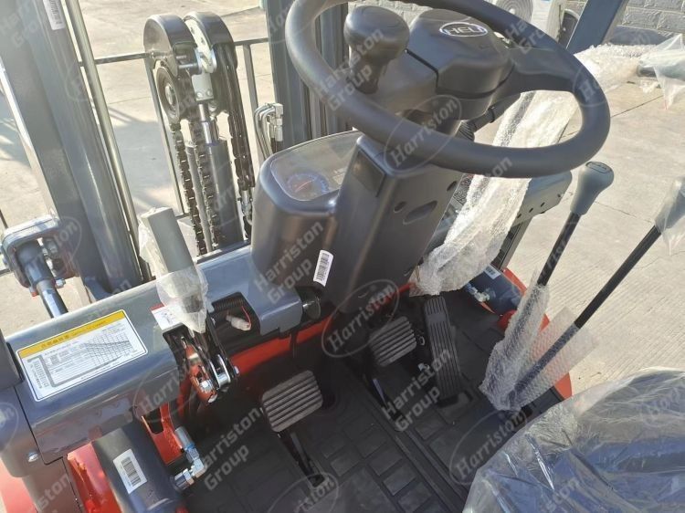 Na-service Video Technische ondersteuning Helikopter 3 ton Gebruikte vorkheftruck Diesel vork Lengte 1070mm