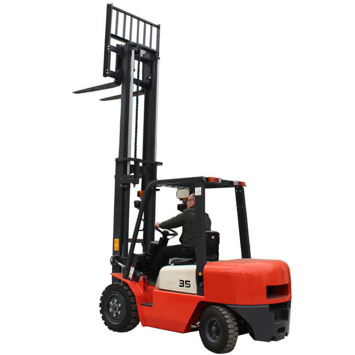 Tweedehands 5 ton vorkheftruck met Heli Isuzu motor
