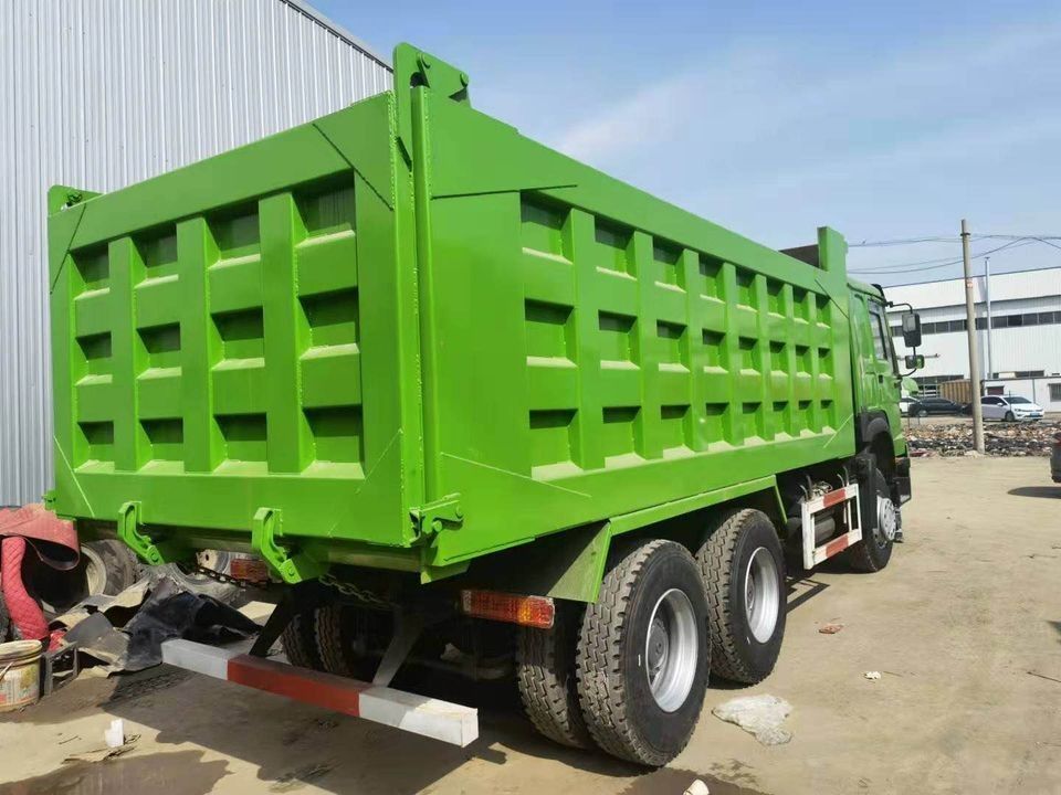Gebruikte Sinotruck 6x4 371 pk 30 ton Howo Tipper Dump Truck met Weichai WD615.47 motor