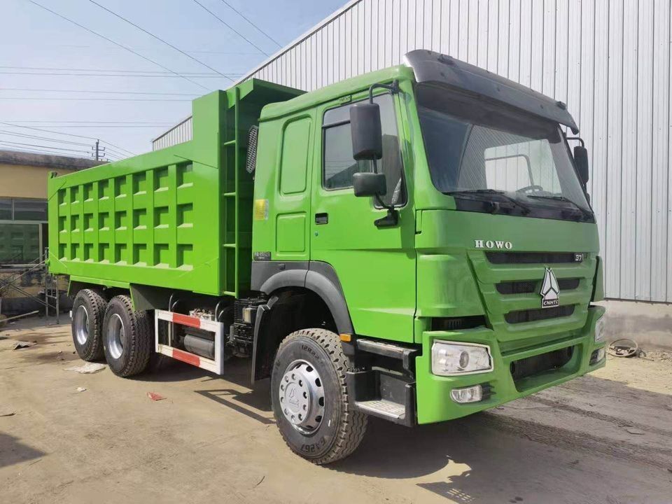 Gebruikte Sinotruck 6x4 371 pk 30 ton Howo Tipper Dump Truck met Weichai WD615.47 motor
