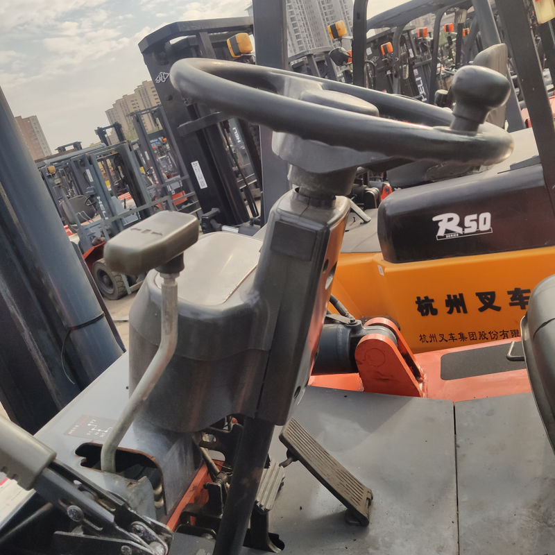 Tweedehands 5 ton vorkheftruck met Heli Isuzu motor