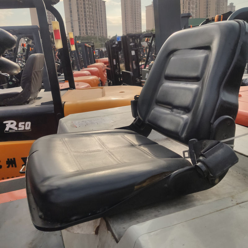 Tweedehands 5 ton vorkheftruck met Heli Isuzu motor