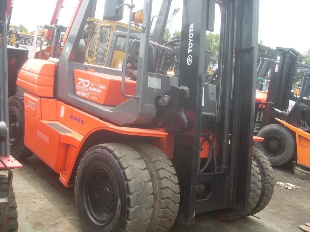 Zware 15 ton gebruikte vorkheftruck voor Afrika Optioneel motor 2-stage/3-stage mast