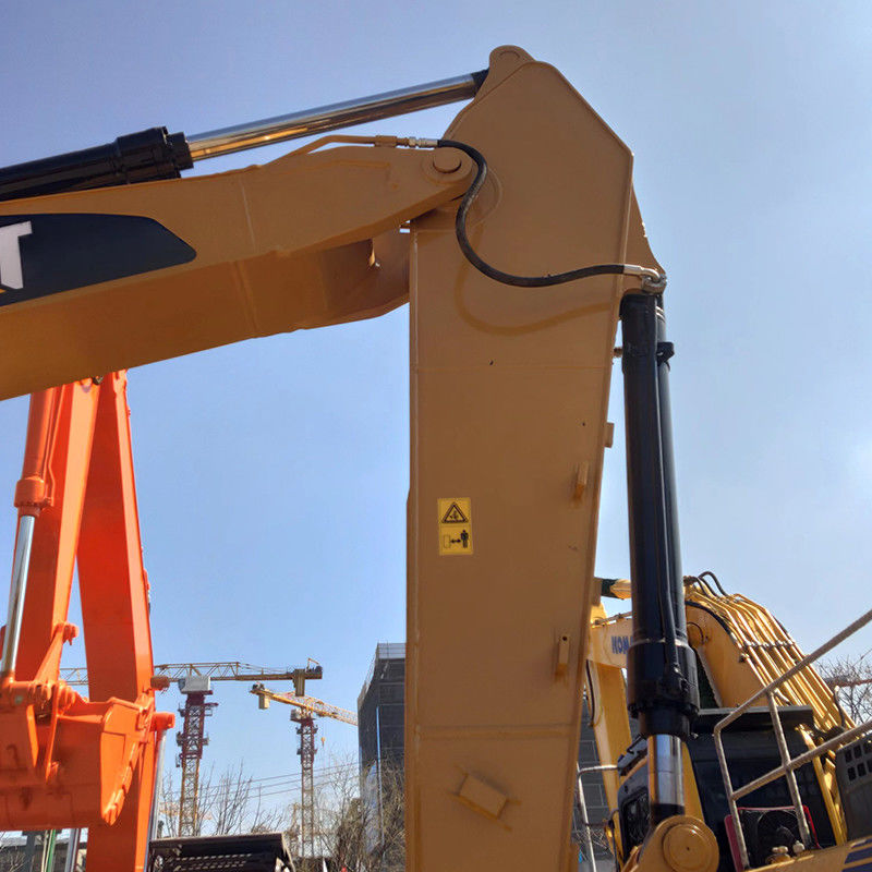 Gebruikte graafmachine CAT320 Graafmachine met andere hydraulische cilinder in goede staat
