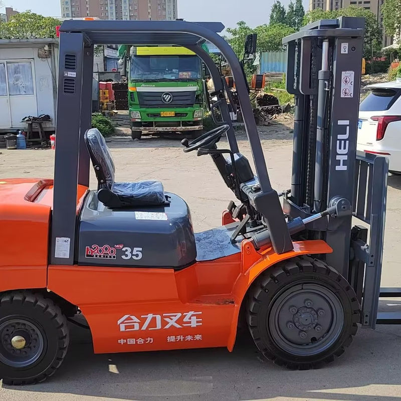 Chinese HELI 3,5 ton gebruikte dieselforklift met flexibele manoeuvrabiliteit