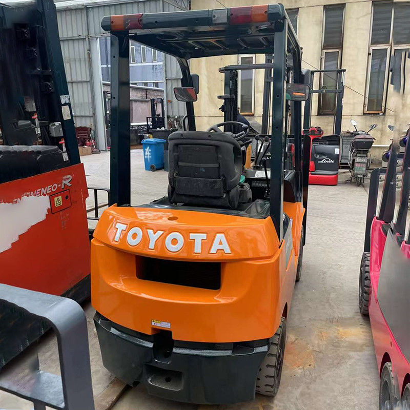Volledig elektrische krachtmodus Toyota 3 ton gebruikte vorkheftruck met goede conditie en nylonband