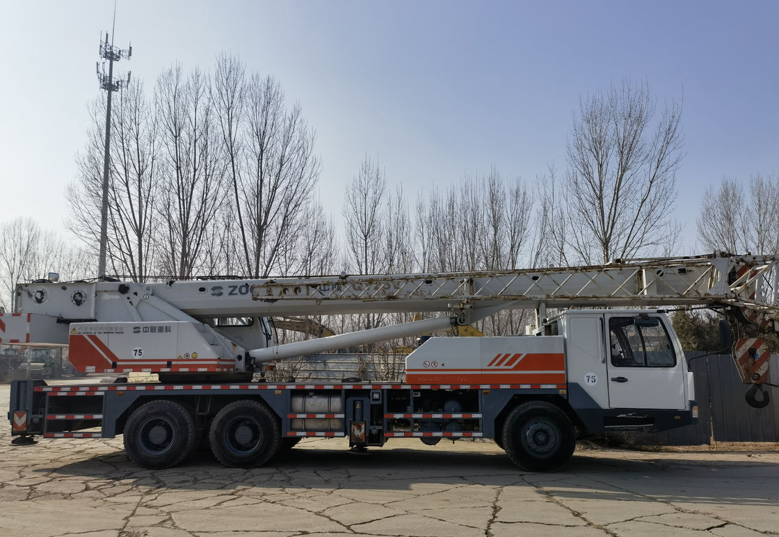 Zoomline 25 ton gebruikte vrachtwagen met onderdelen vrachtwagen kraan kraan in goede staat