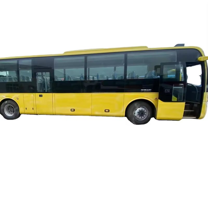 70 zitplaatsen LHD Luxe Coach Bus Gebruikte Yutong Bus in goede staat Diesel brandstof type