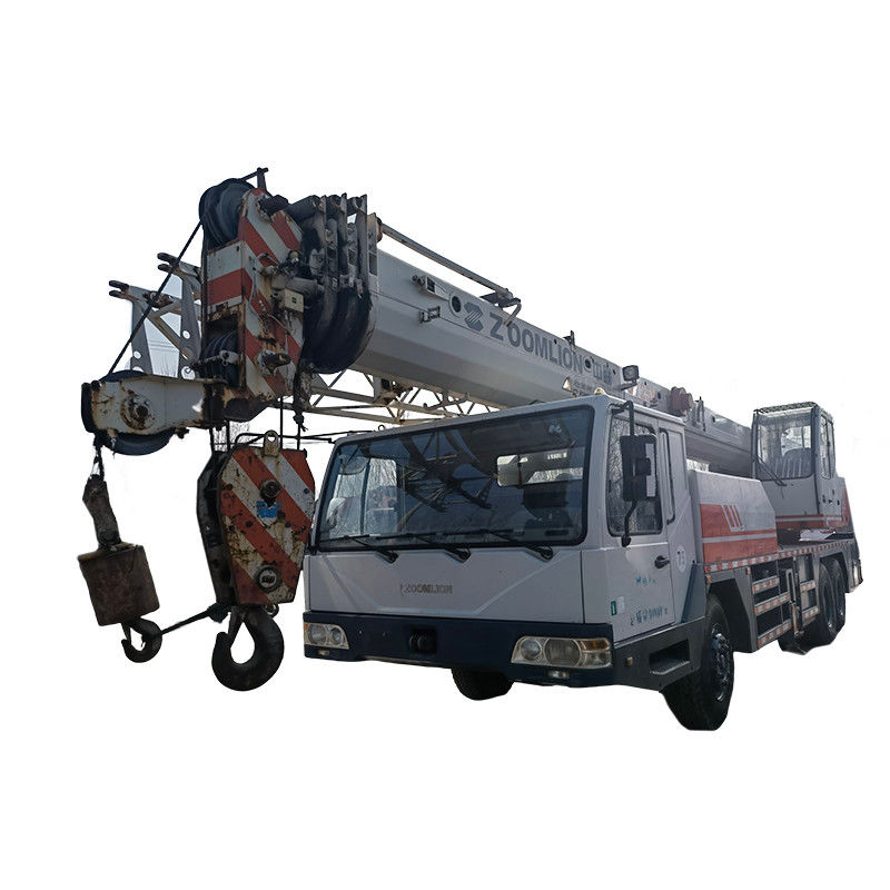 Gebruikte Zoomlion 25 ton hydraulische vrachtwagen gemonteerde kraan met max.