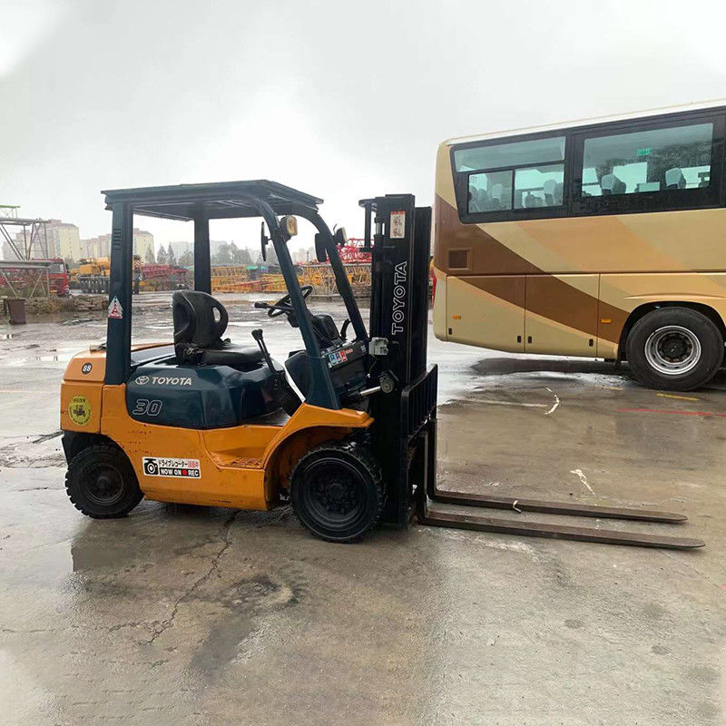 3000 kg nominale gewicht volledig elektrische dieselforklift Toyota 3 ton met volledig elektrische aandrijflijn
