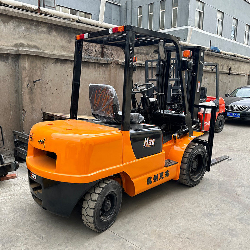 3 ton diesel vorkheftruck voor hotels 4 x 4 heftruck 3m hefhoogte 1070mm vorklengte