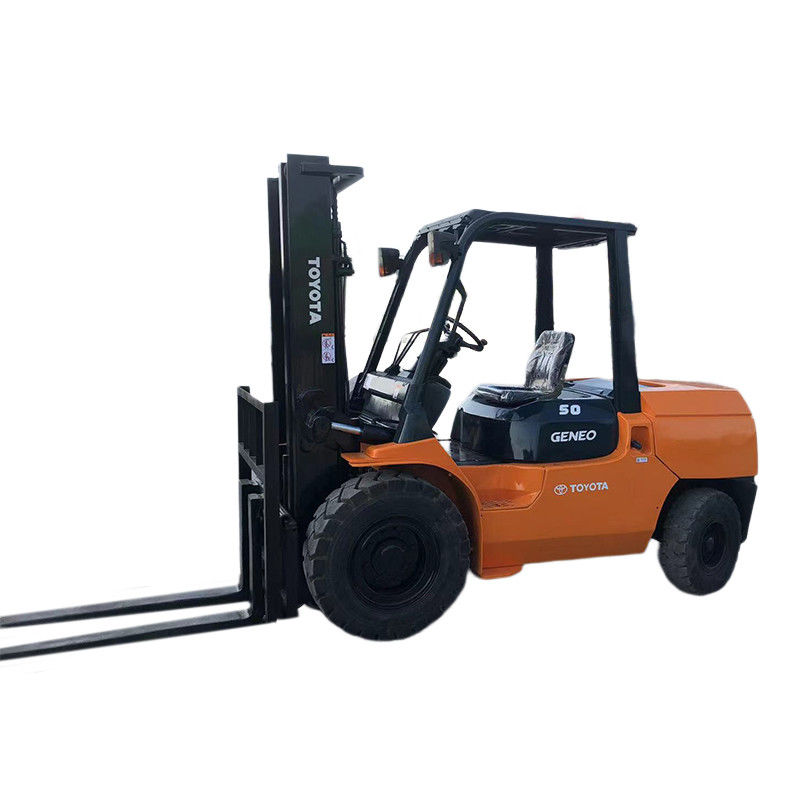 Gebruikte vorklift 5 ton in goede staat Algemene afmetingen 2100*1000 mm Vorkbreedte 150 mm