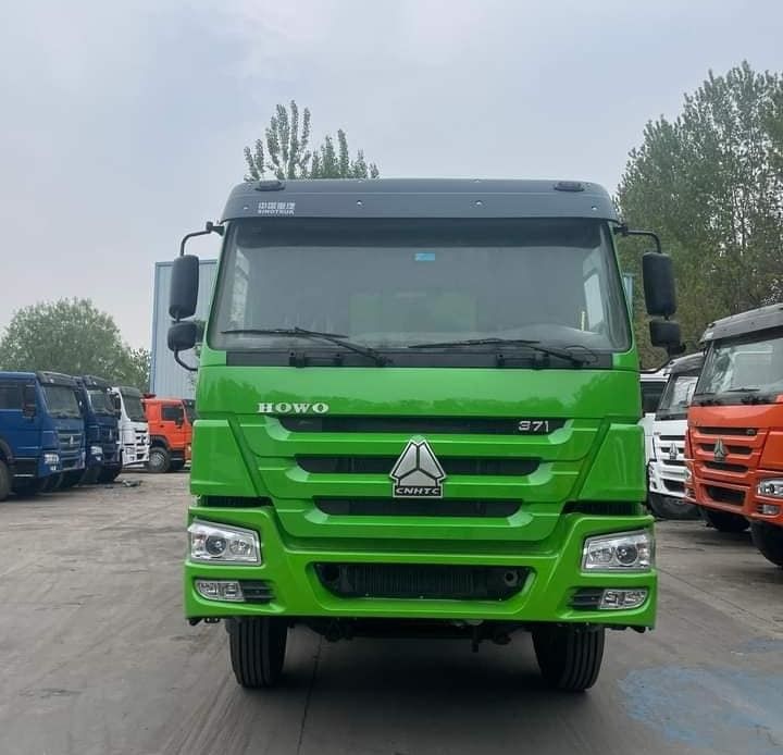 371 pk/336 pk/420 pk Gebruikte Howo Dump Truck 8x4 Tipper Truck met handgeschakelde transmissie