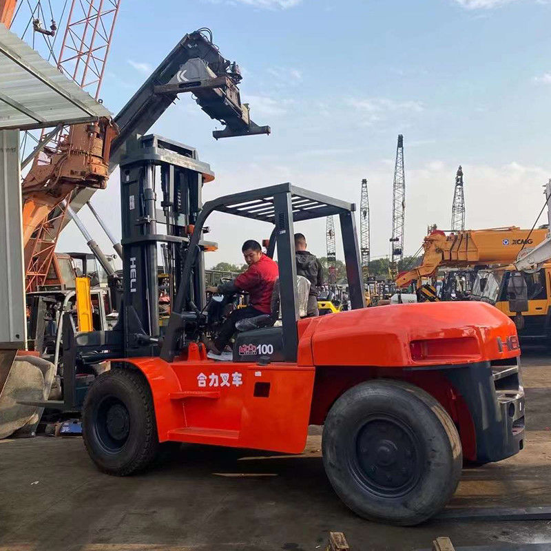 10 ton heftruck met minimale hefhoogte van 3 m uitstekende staat betaalbaar